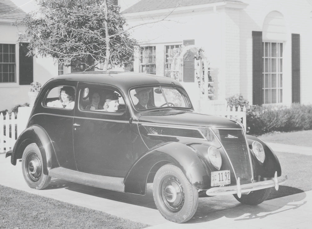 1937 Ford Tudor Sedan 0401-0849