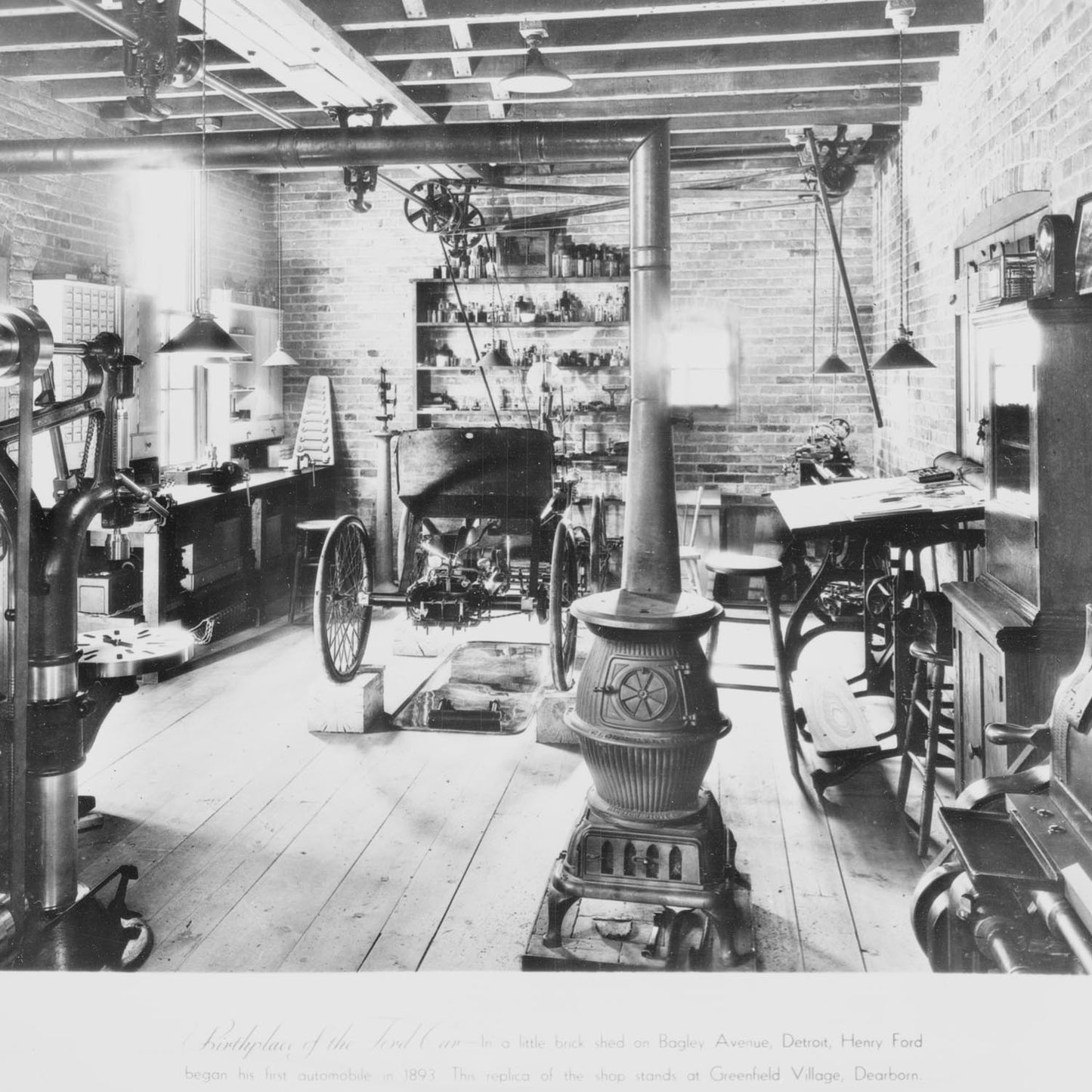 1937 Henry Ford Bagley Avenue workshop replica  0401-0850