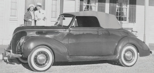 1938 Ford Convertible Club Coupe  0401-0851
