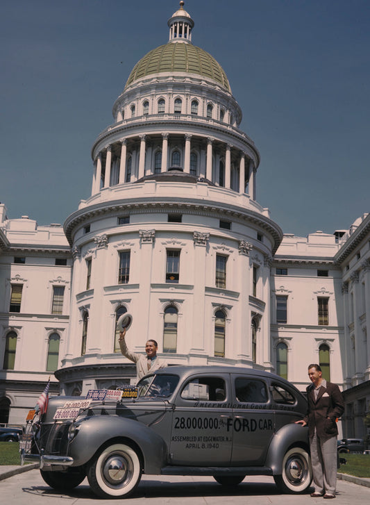 1940 Ford 28 Millionth car produced  0401-0868