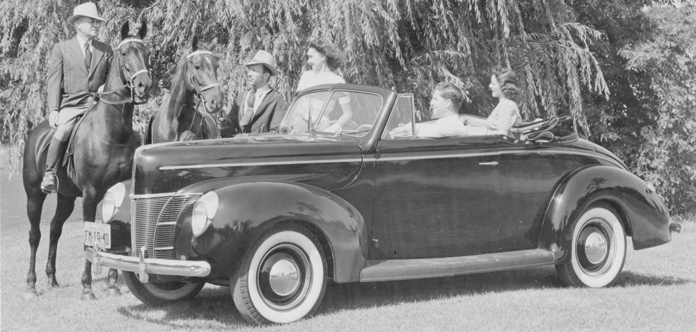 1940 Ford convertible  0401-0875