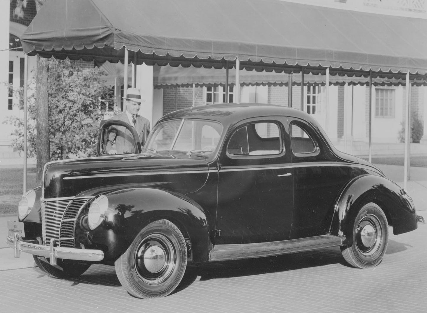 1940 Ford coupe  0401-0876