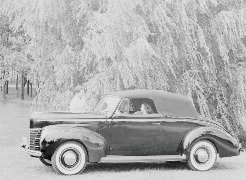 1940 Ford DeLuxe Convertible Coupe  0401-0877