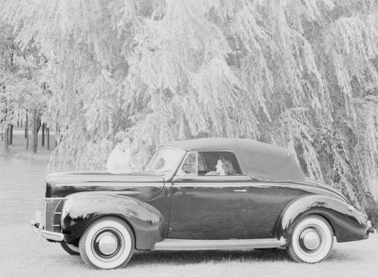 1940 Ford DeLuxe Convertible Coupe  0401-0877