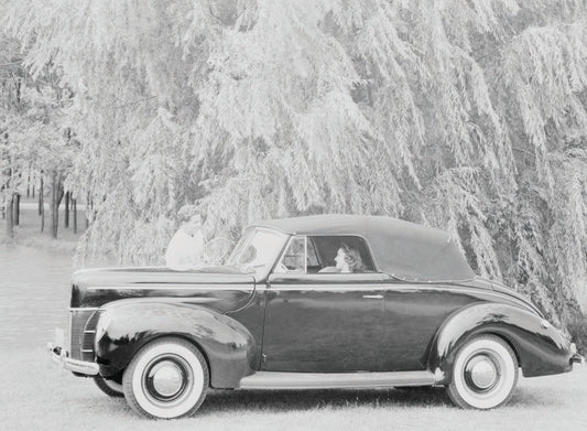 1940 Ford DeLuxe Convertible Coupe  0401-0877