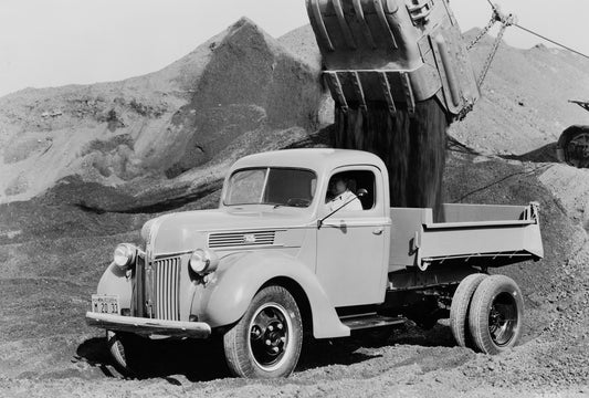 1940 Ford dump truck  0401-0878