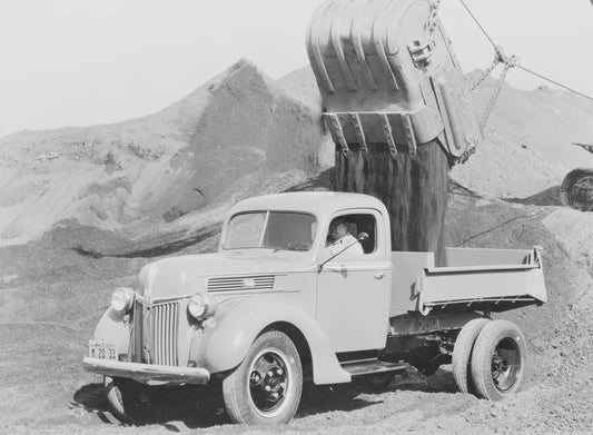 1940 Ford dump truck  0401-0878