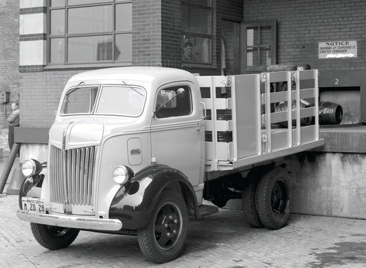 1941 Ford Cab Over Engine Stake Truck  0401-0900