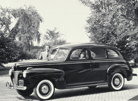 1941 Ford Super DeLuxe Fordor Sedan  0401-0905