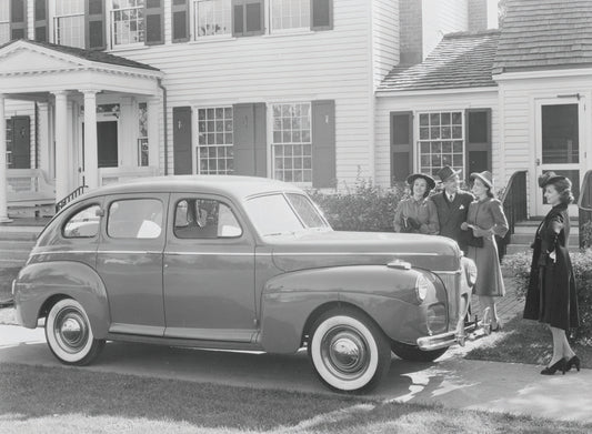 1941 Ford Super Deluxe Fordor sedan  0401-0906