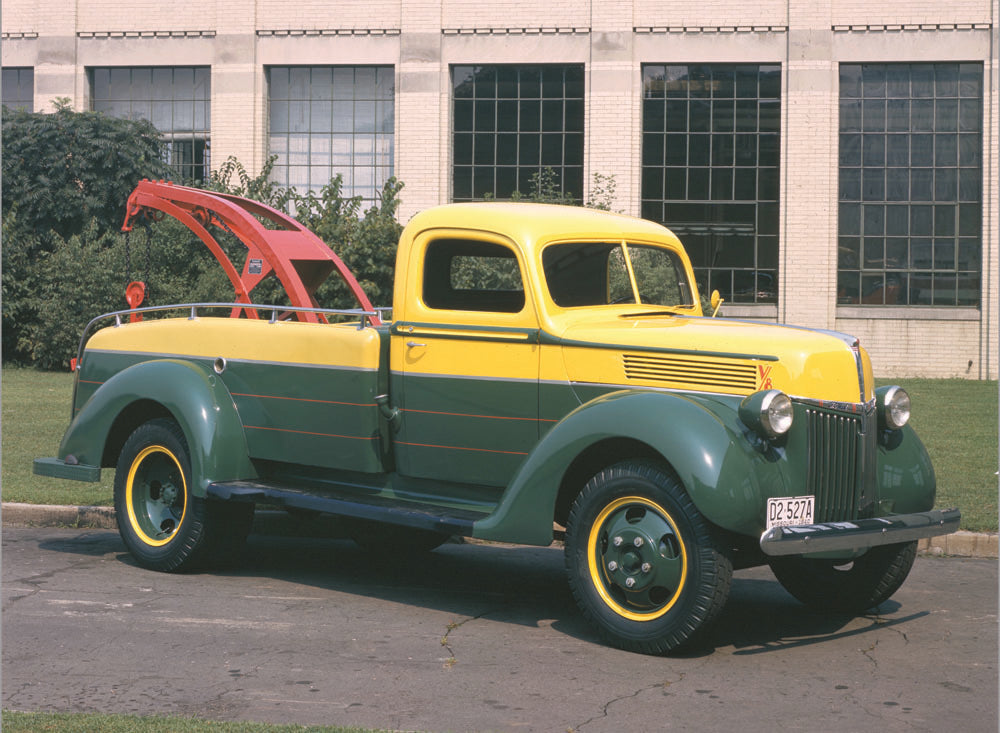 1941 Ford tow truck 0401-0907