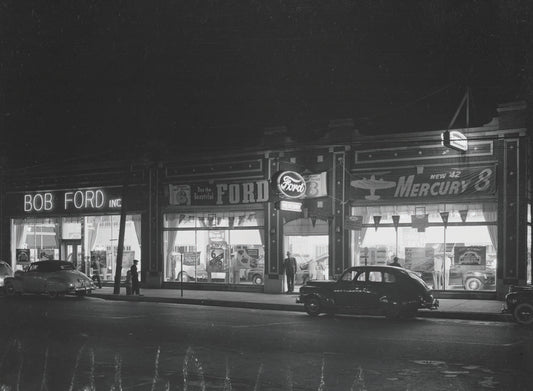 1942 Ford dealership Bob Ford Inc  0401-0918