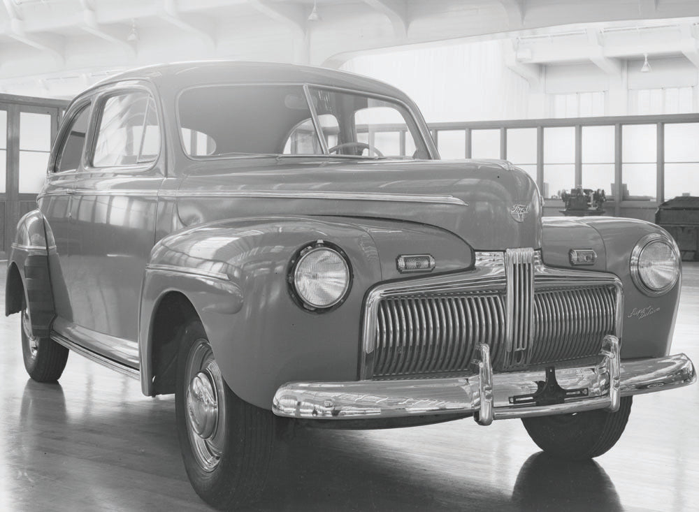 1942 Ford  0401-0927