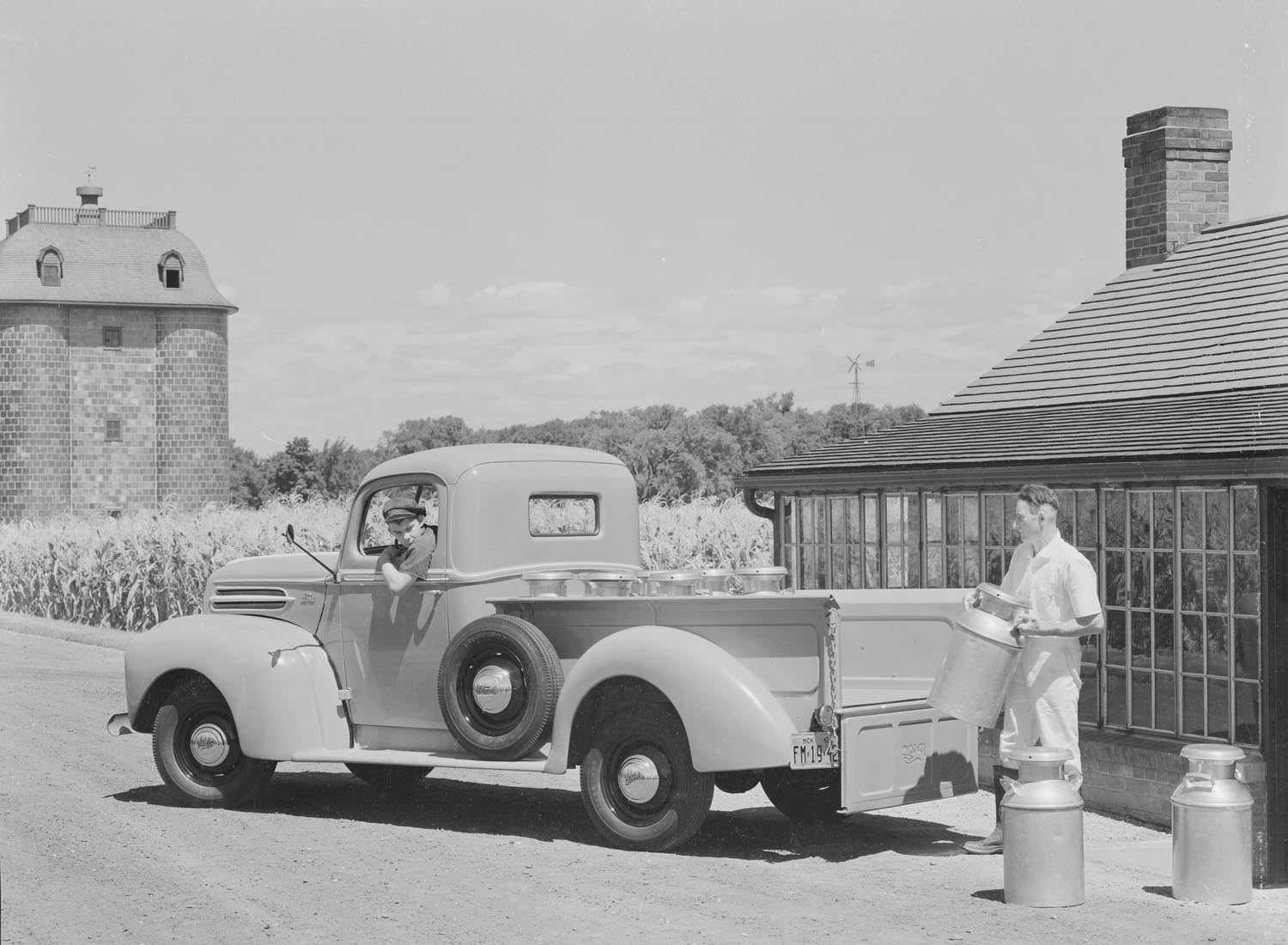 1942 Ford Pickup truck  0401-0931