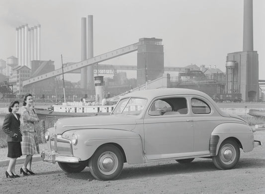 1942 Ford Super DeLuxe Coupe  0401-0935