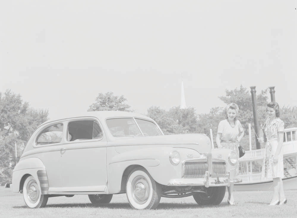 1942 Ford Super DeLuxe  0401-0940