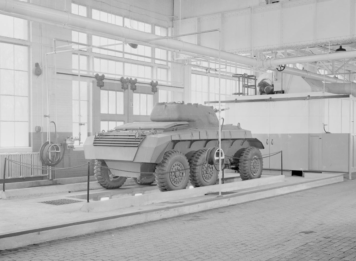 1942 Ford Twin Cities Branch Plant T 17 armored ca  0401-0949