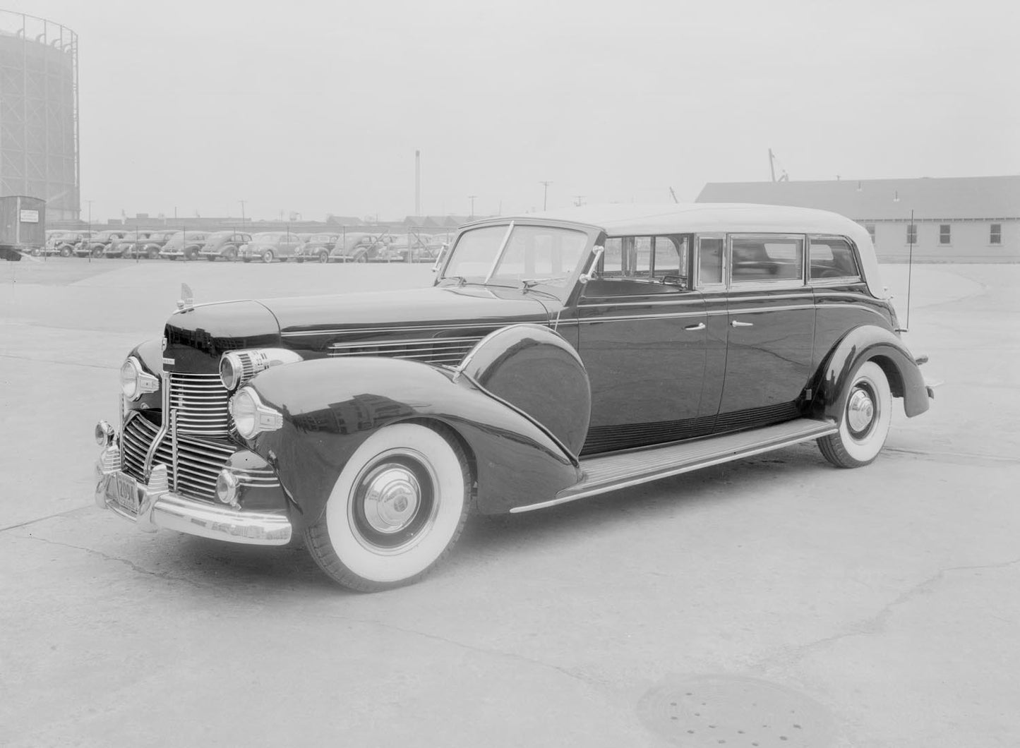 1942 Lincoln armored Presidental car  0401-0951