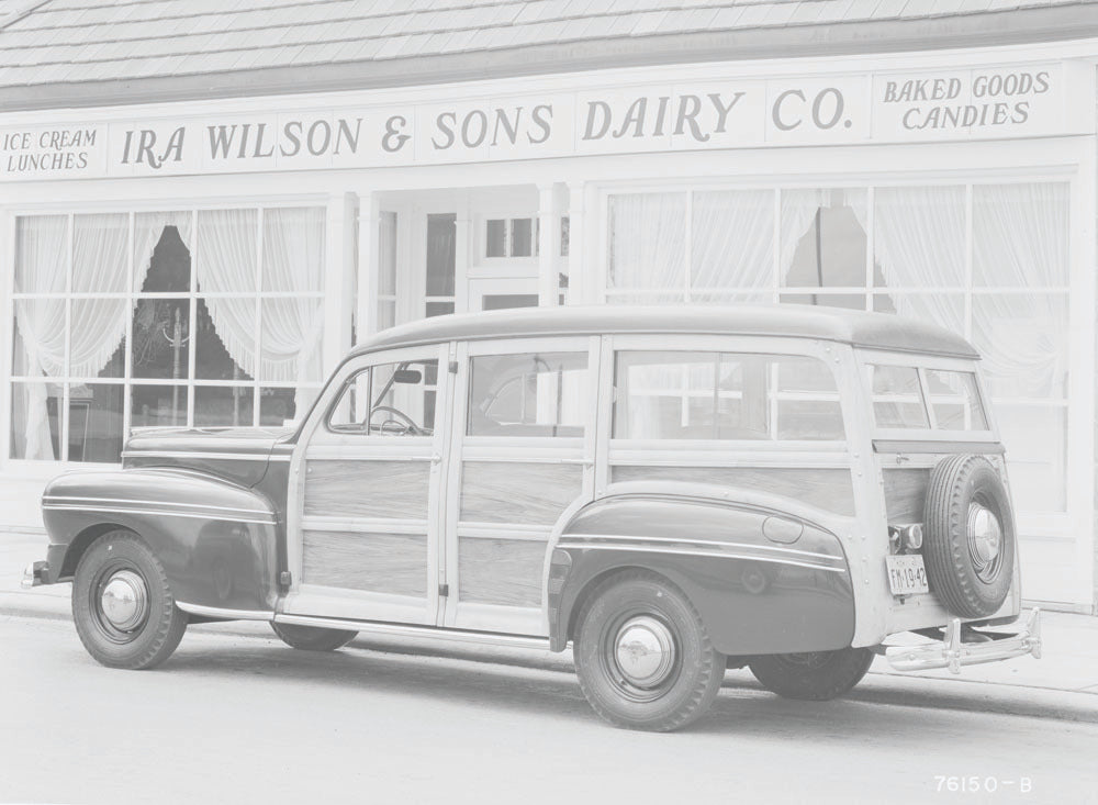 1942 Mercury station wagon  0401-0967