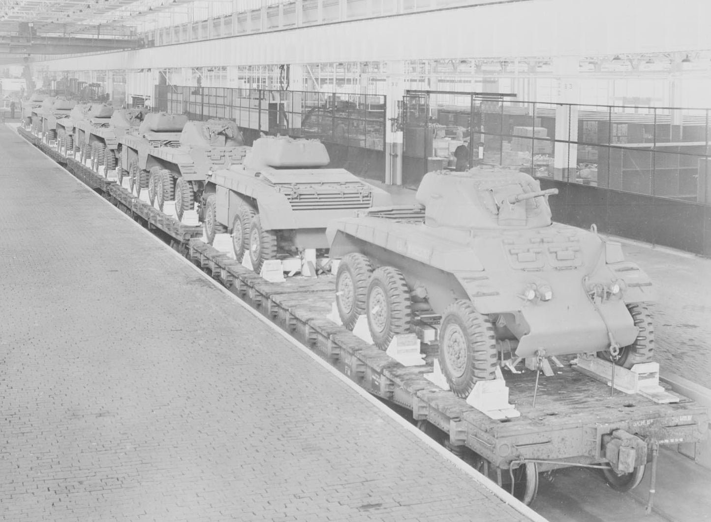 1942 1945 Ford WWII T17 armored car  0401-0973