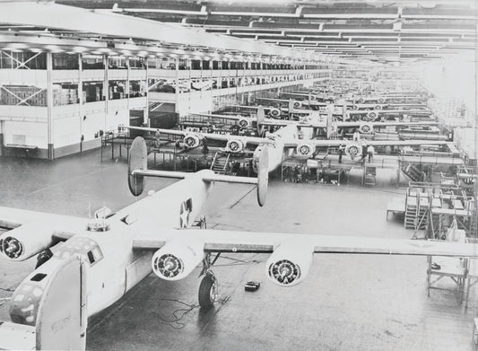 1943 Ford Willow Run Plant bomber production 0401-0983