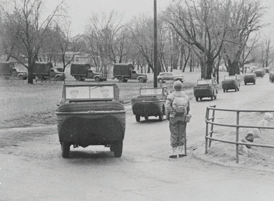 1943 U S Army amphibians  0401-0990