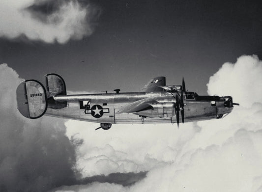 1944 B 24 bomber  0401-0995