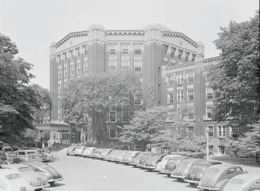 1946 Henry Ford Hospital lobby 0401-1022