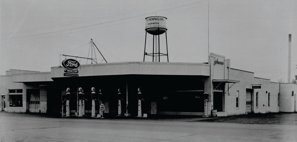 1944 Ford service station Johnson Auto Company 0401-1035