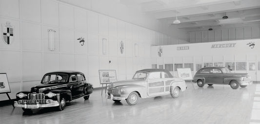 1946 Lincoln Mercury dealer Park Motor Sales show 0401-1040