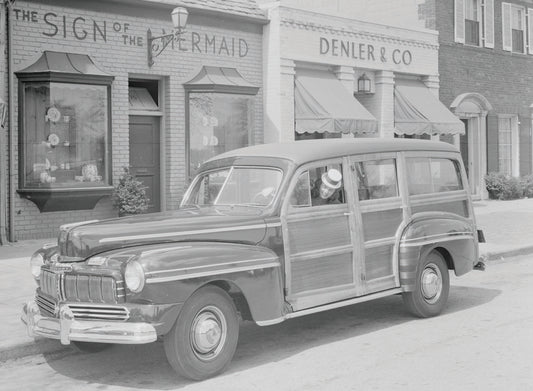 1946 Mercury station wagon 0401-1051