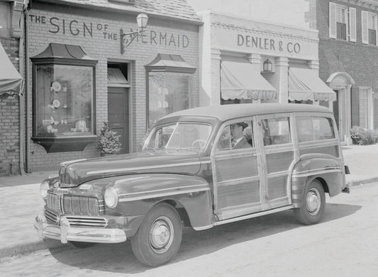 1946 Mercury station wagon 0401-1052