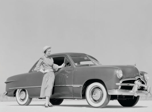 1949 Ford coupe  0401-1127