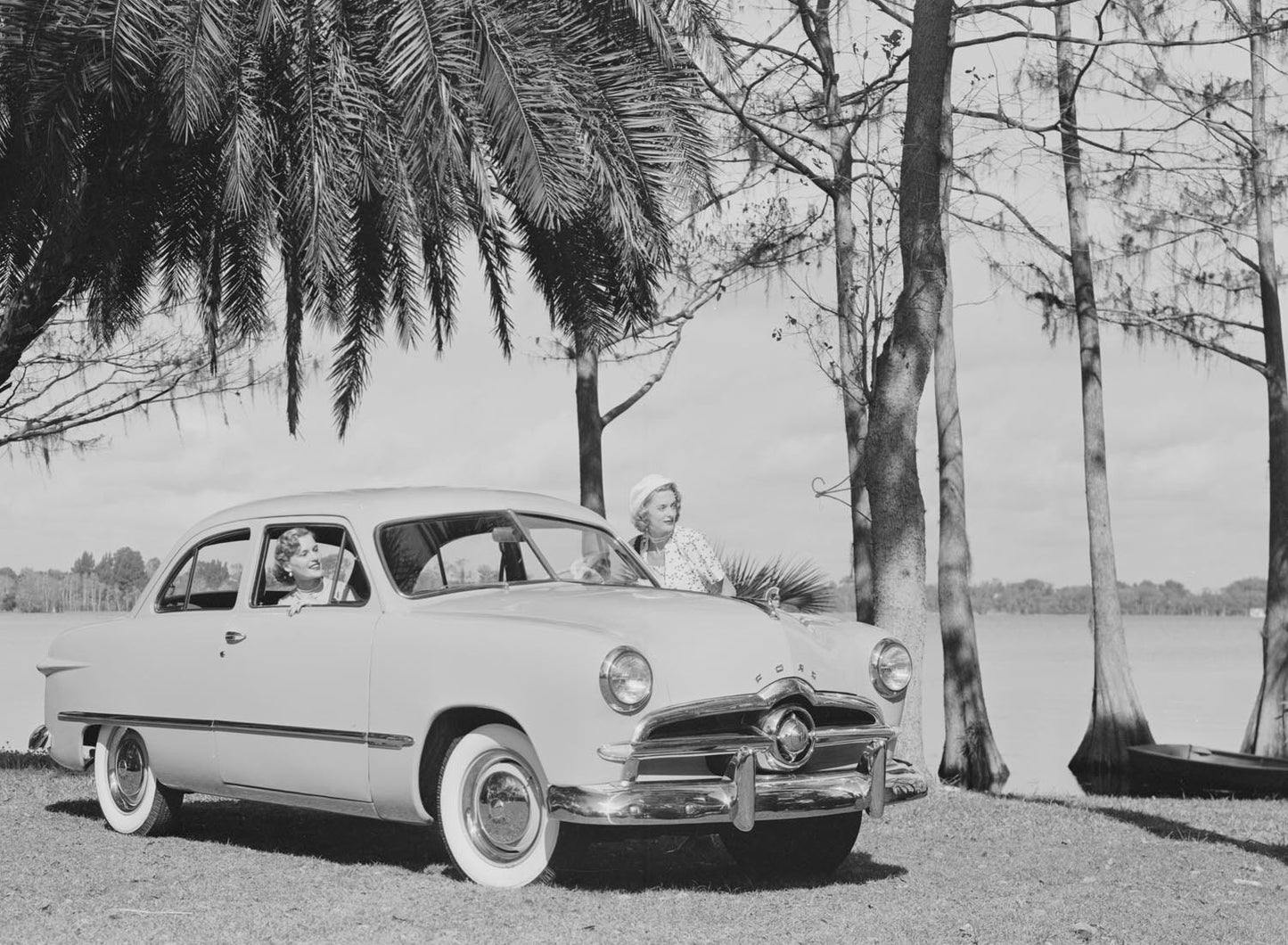 1949 Ford coupe  0401-1129