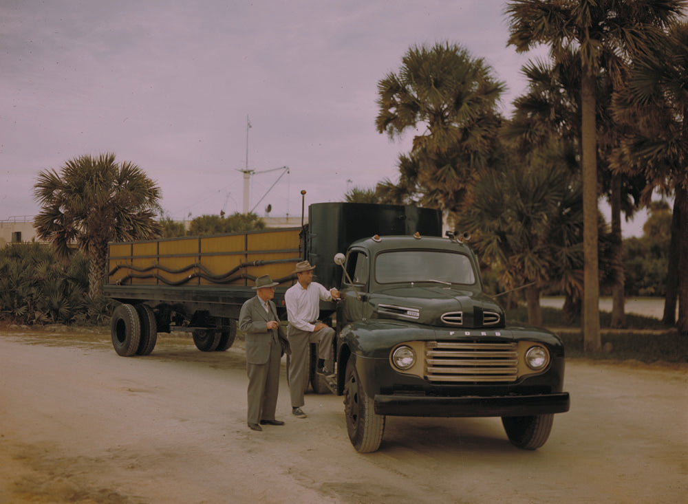 1949 Ford F 7 truck  0401-1141