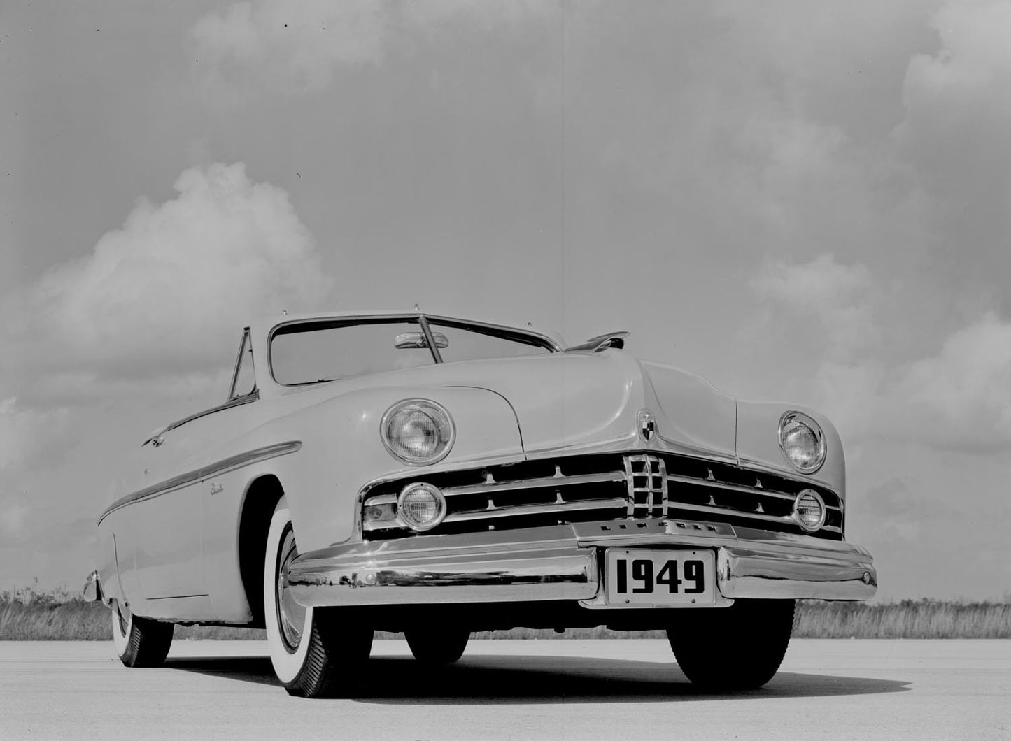 1949 Lincoln convertible  0401-1166