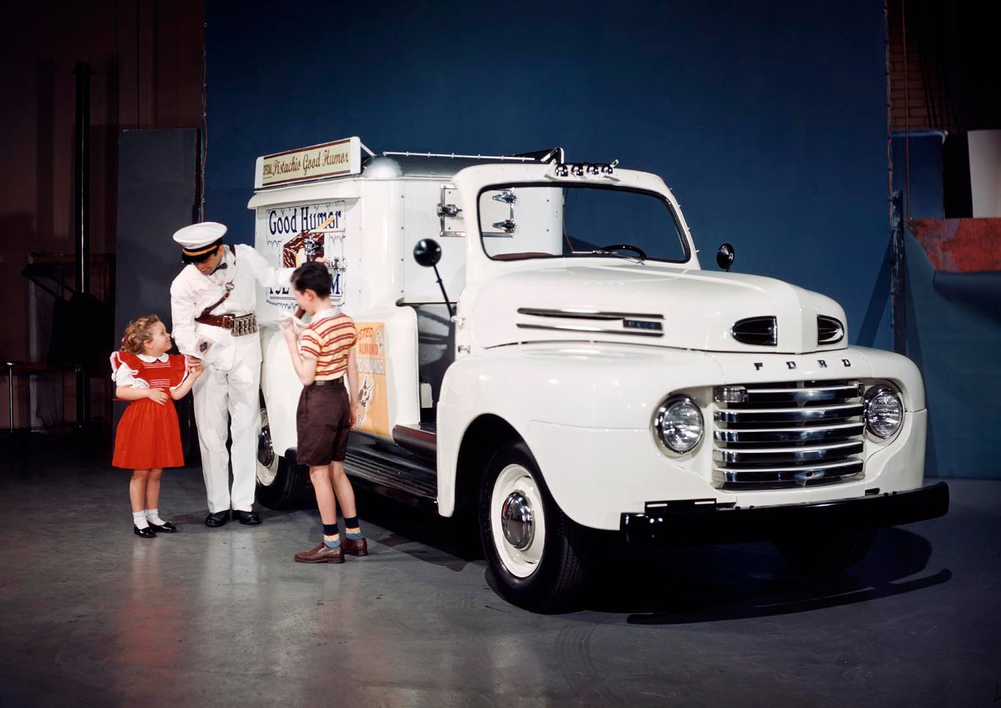 1950 Ford F 1 Good Humor Truck  0401-1211