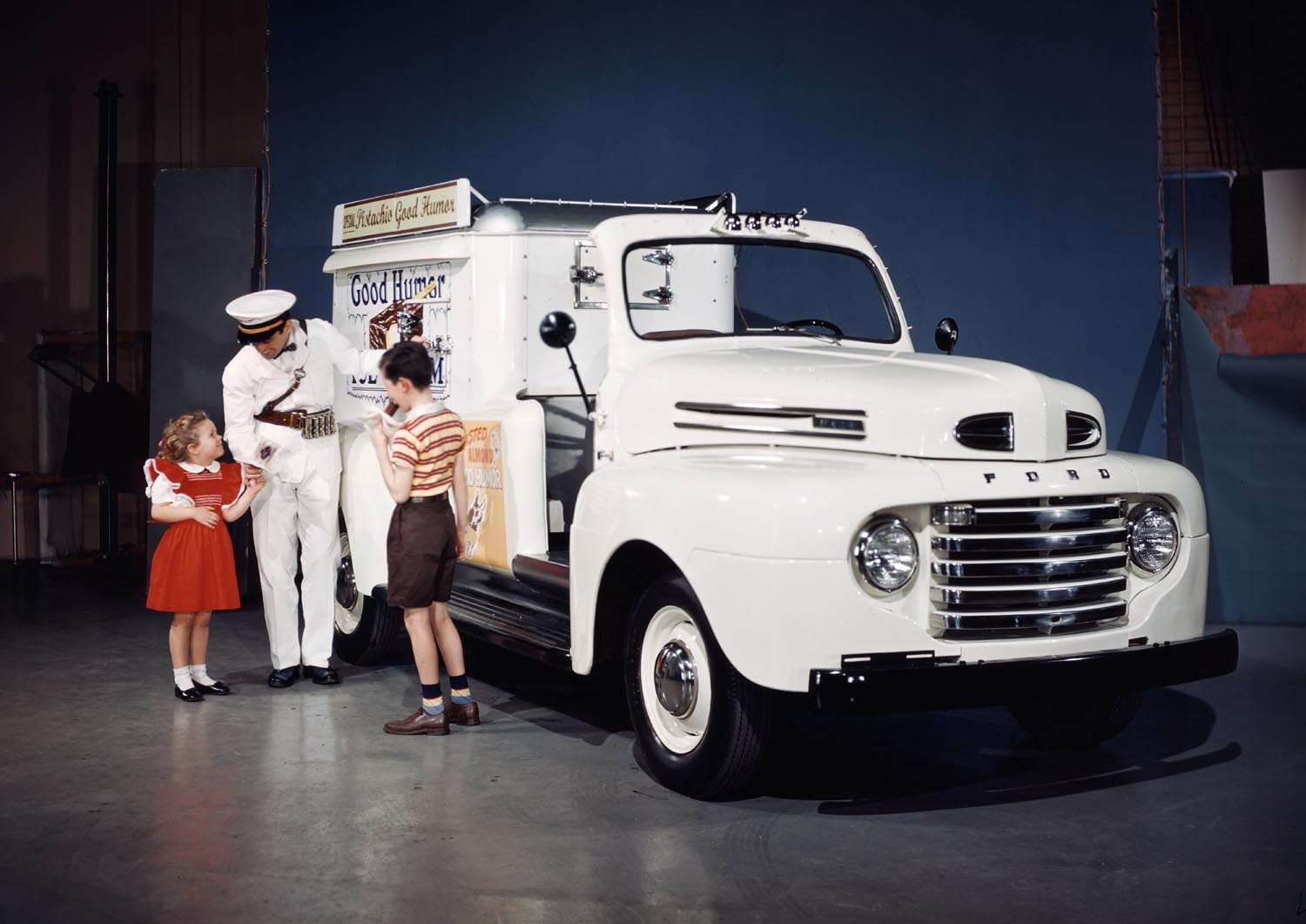 1950 Ford F 1 Good Humor Truck  0401-1211