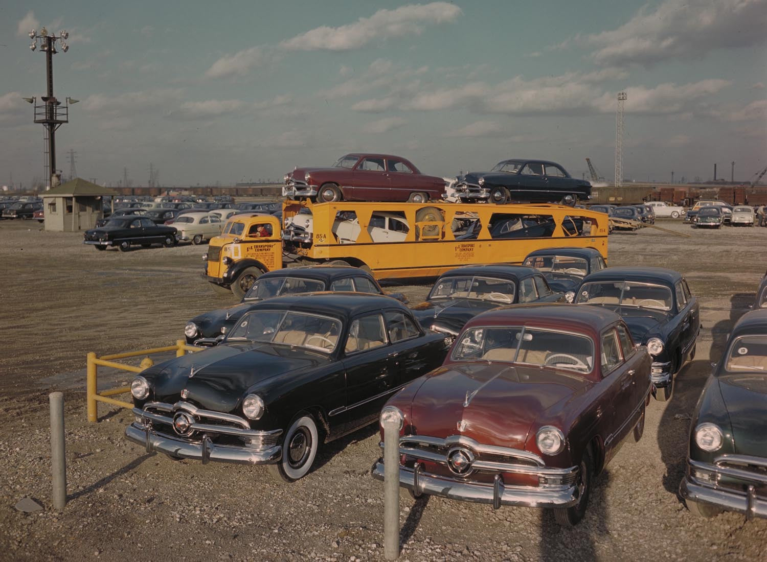 1950 Ford haul away lot  0401-1214