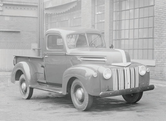 1945 Ford half ton pickup truck 0401-1235