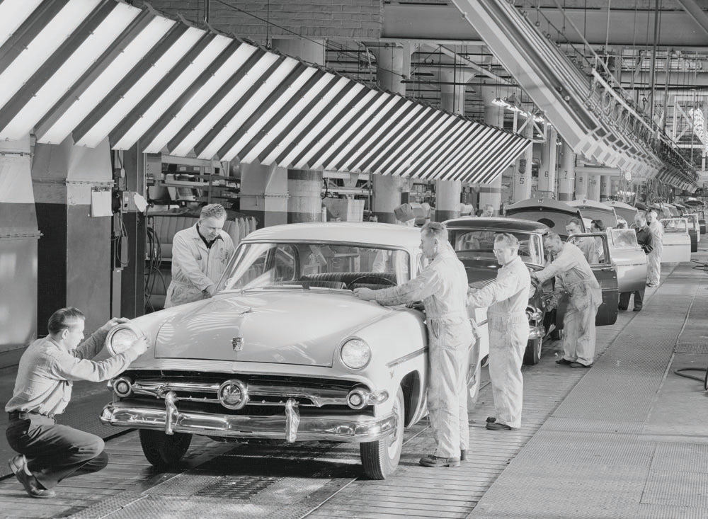 1954 Ford final line inspection 0401-1244