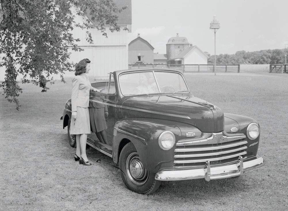 1946 Ford convertible 0401-1286