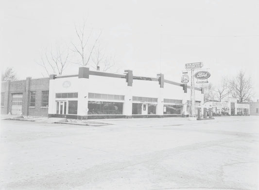 1944 Ford service station C B Wood Motor Company 0401-1290