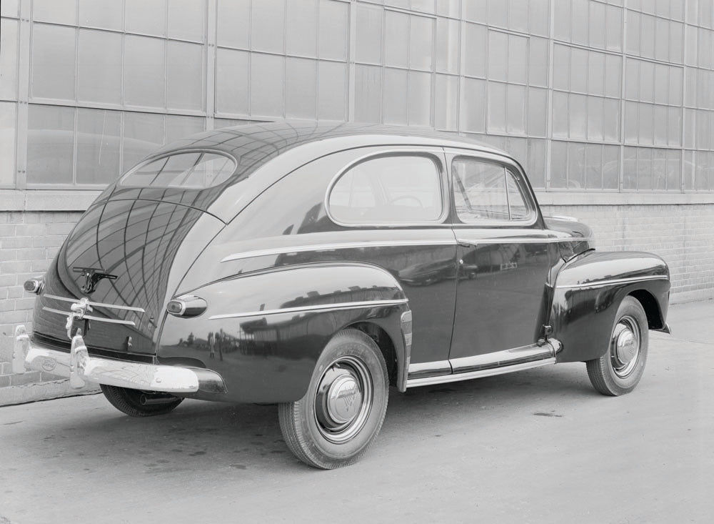 1946 Ford Fordor Sedan 0401-1292