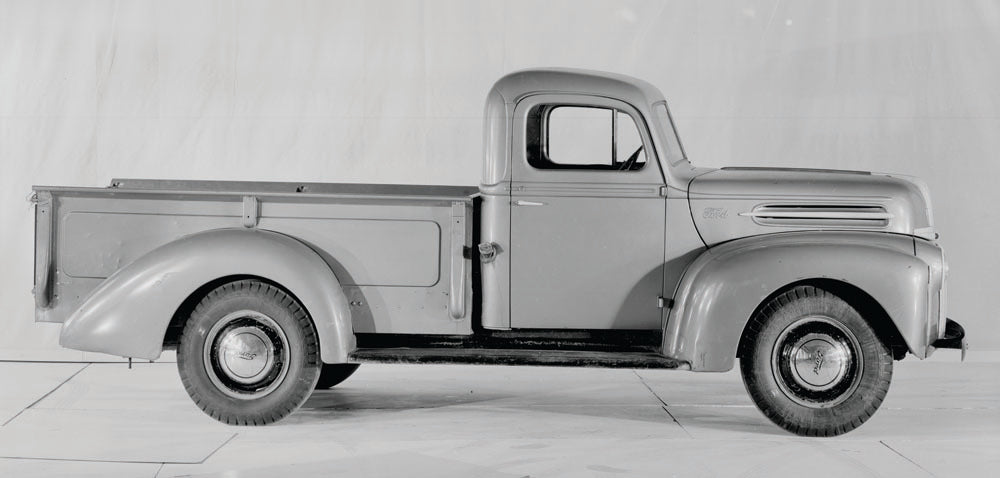 1946 Ford one ton pickup truck 0401-1305