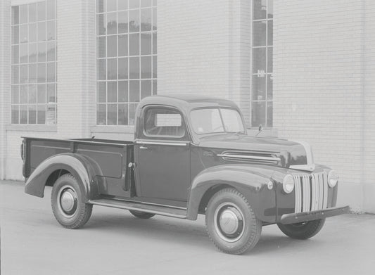 1946 Ford pickup truck 0401-1313