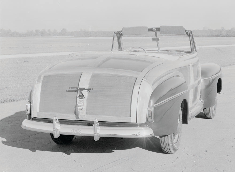 1946 Ford Sportsman 0401-1322