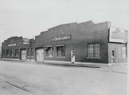 1944 Ford service station Ferguson Olander 0401-1323