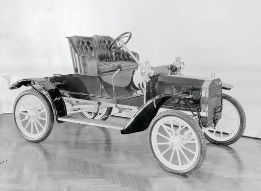 1907 Ford Model R  0401-1342