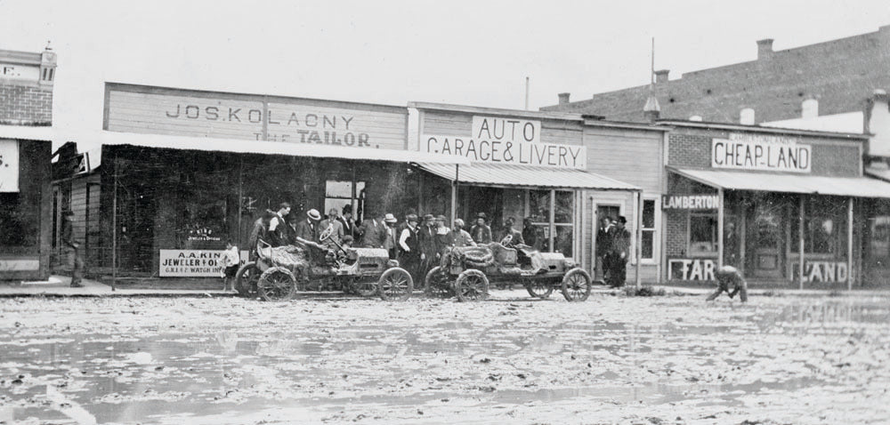 1909 Ford Model Ts in New York to Seattle race 0401-1346